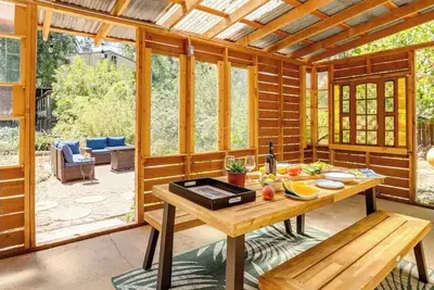 Image de Cozy 1-bedroom cottage in serene Fiddletown