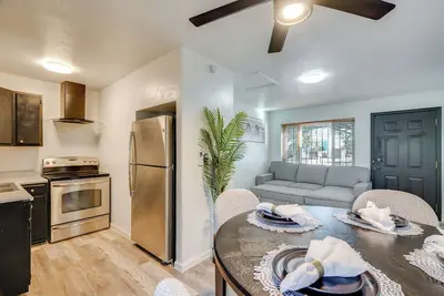 Image de 4 Mi to Dtwn & Gem Show! Pet-Friendly Tucson Home