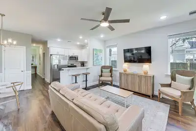 Image de Southern Gem Near Forsyth: Walk to Sights & Bites