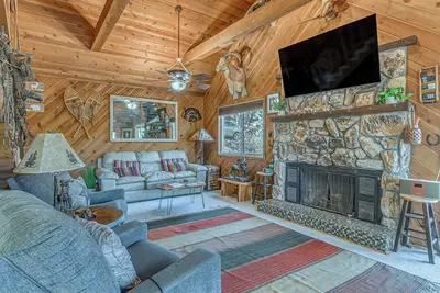 Image de Hot Tub, Spacious Deck: Woodsy Haven in Ruidoso!