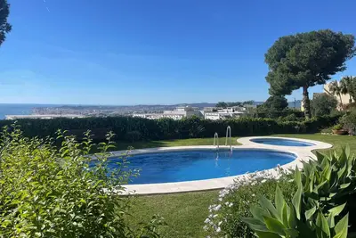 Image de Appartement avec Vue Panoramique sur la Mer à Benalmadena, Costa del Sol - Betula Cs119