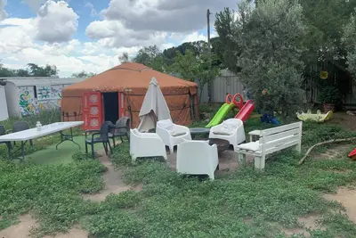 Image de Charming yurt in a natural park