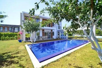 Bodrum Türkbükü'de Aile Villası!