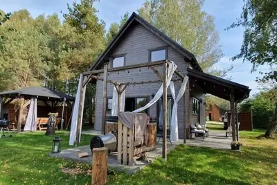 Image de Grande maison de vacances, sauna, jacuzzi