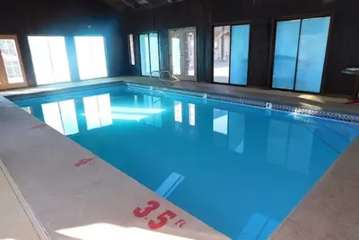 Image de Relaxing Room w/ Free Parking & Pool - Packwood Lake Trailhead - 5. 8 miles away