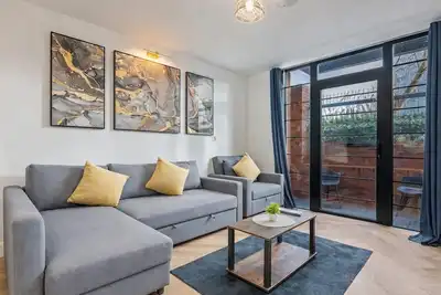 Image de Appartement-Prestige-Salle de bain privée-Vue sur le canal