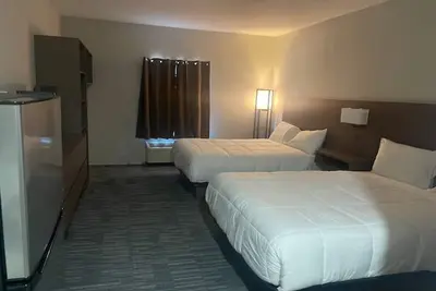 Image de 3 Family-Friendly Rooms w/ Kitchenette & Free Parking – Near Creole Nature Trail