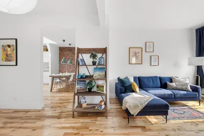 Image de | Le Notre Dame 1 | Fleuve & Ville au Pas de Porte