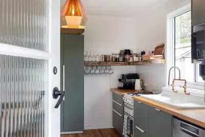 Image de Pippis Cottage, bringing back the charm of the iconic old Bendalong School House