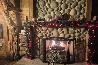 Image de Wilderness lodge on shediac river very private with hot tub