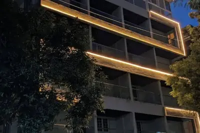Image de Canary Haven: 2bhk Modern Ac Flat in Pimple Nilakh