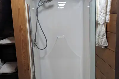 Image de Fantastic 1-bedroom Geodesic Dome penthouse condo with Ac in charming Pueblo