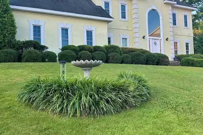 Image de Elegant Southern Retreat: spacious, serene and perfect for Master's guests