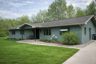 Image de Duluth Cozy Retreat Near Trails & Golf