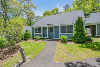 Image de New for 2026 Ocean Edge Escape: Patio, and Proximity to the Bay!