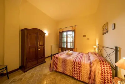 Image de Appartement 'Agriturismo Chianni - Trilocale 2' avec piscine, terrasse privée et Wi-Fi