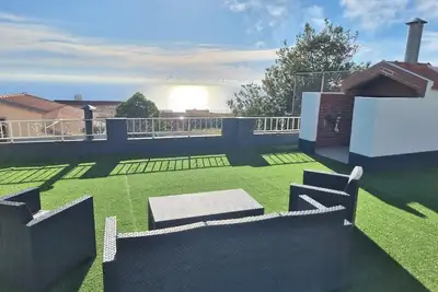 Image de Casa Pereira 2 : idéale pour se détendre et admirer de superbes couchers de soleil