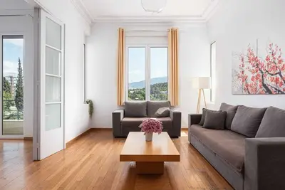 Acropolis Prime Residence, Apartment