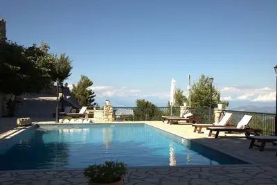 Image de Sommer Dafnopanagia Luxusstudio Ourania by Interhome