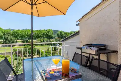 Image de Zwischen Meer, Seen und Bergen by Interhome