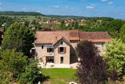 Image de Domaine \"Les Haut\" mit eigenem Garten by Interhome
