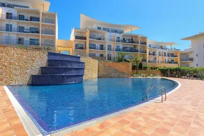 Image de BnB Homes Wohnung mit Terrasse und Schwimmbad by Interhome