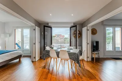 Image de Arcachon Pereire: T2 Face à la Plage avec Balcon et Parking