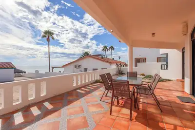 Image de Casa de la Suerte - Steps to the Beach, Ocean Views & Stunning Sunsets