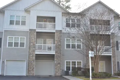 Image de Premium Feel\nElegant 2br Apartment Minutes from Usc & Downtown, Gym Access