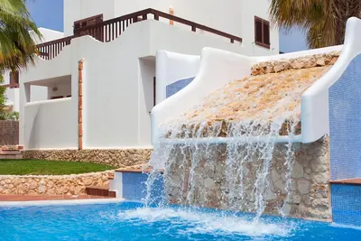 Image de Villa, Marina dOr Iv Haus 5 300m vom Strand entfernt by Interhome