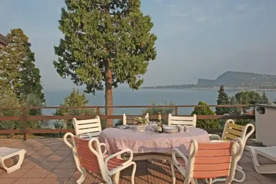 Image de Appartement in Villaggio Sanghen mit Garten, Terrasse und gemeinsamem Pool by Interhome