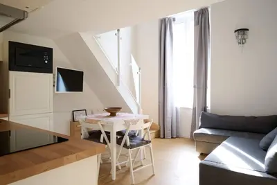 Image de Flache Sonne by Interhome