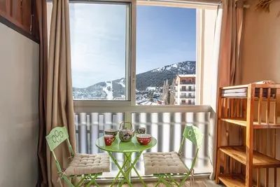 Image de Cosy des Angles - Station de ski à pied