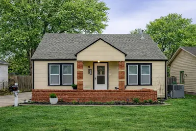 Image de Cute 2br Home with a Fire pit & Tiny Home