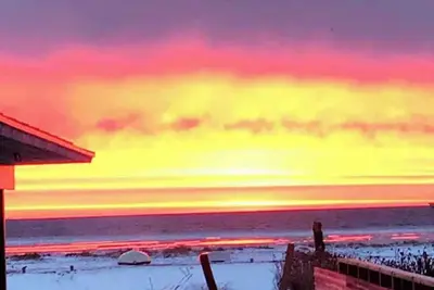 Image de Lovely holiday home with sea view 50 m