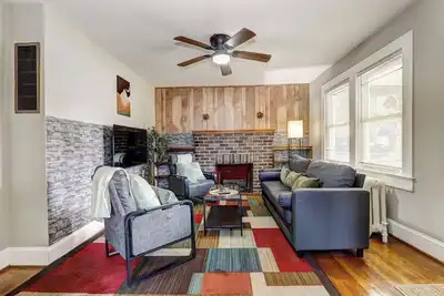 Image de Johnnycake Junction Retreat-Family-Friendly 3br