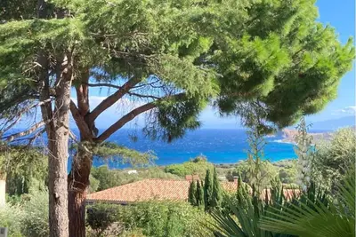 Image de Corse - Villa familiale dans la Marine privée de Davia. 4 chambres/9+ couchages