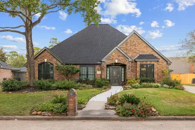 Image de Stunning Luxury Getaway W/ Pool & King Suite!