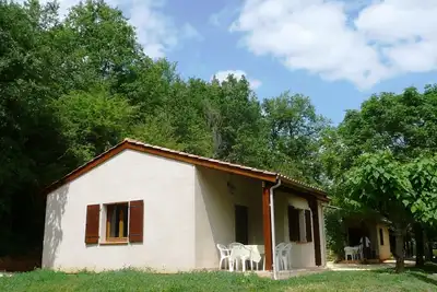 Image de Domäne mit Jacuzzi by Interhome