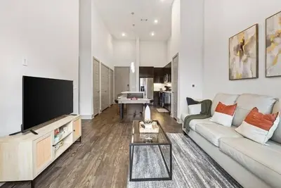 Image de Serene Frisco Apt with Pool, Ev Charger and Gym