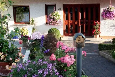 Image de Geräumige Ferienwohnung in Koblenz-Lay am Moselhang by Interhome