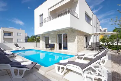 Apartment 3 Laura by Interhome