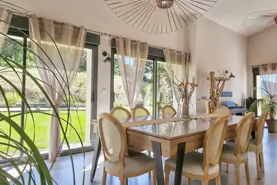Image de Bauernhaus aus Stein mit schöner Aussicht \"Mas de Lysis\". by Interhome
