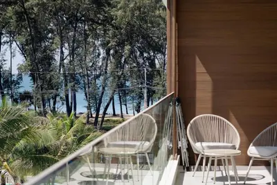 Image de 189/267 3br Beachfront Pool View