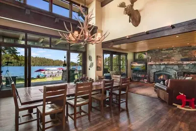 Image de Luxury Hope Waterfront Home and Guest House