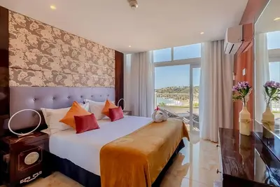 Image de An Undeniable Jewel in Albufeira! 2 Pools, Free Parking, Direct Beach Access!