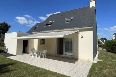 Image de Maison pour 8 pers. , proche plage à Sarzeau, 4 chambres, jardin