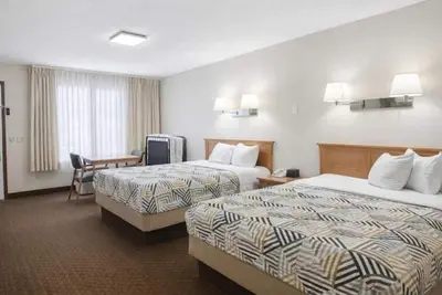 Image de Elegant Room for Relaxation, Near Local Attractions and Dining Options