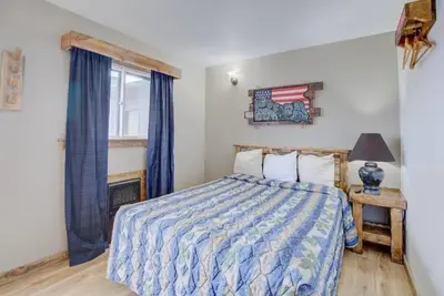 Image de Relaxed Stay for Road Trippers Near Missouri River & I-90, Parking Included