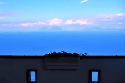 Image de Panoramic Villa with Aeolian View